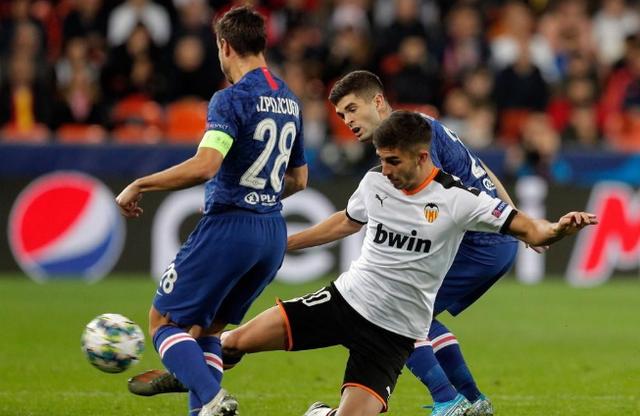 英超赛程吃紧；瓦伦西亚转会期完成体检；球迷炸锅；医务组通报恢复(瓦伦西亚vs巴塞罗那直播)