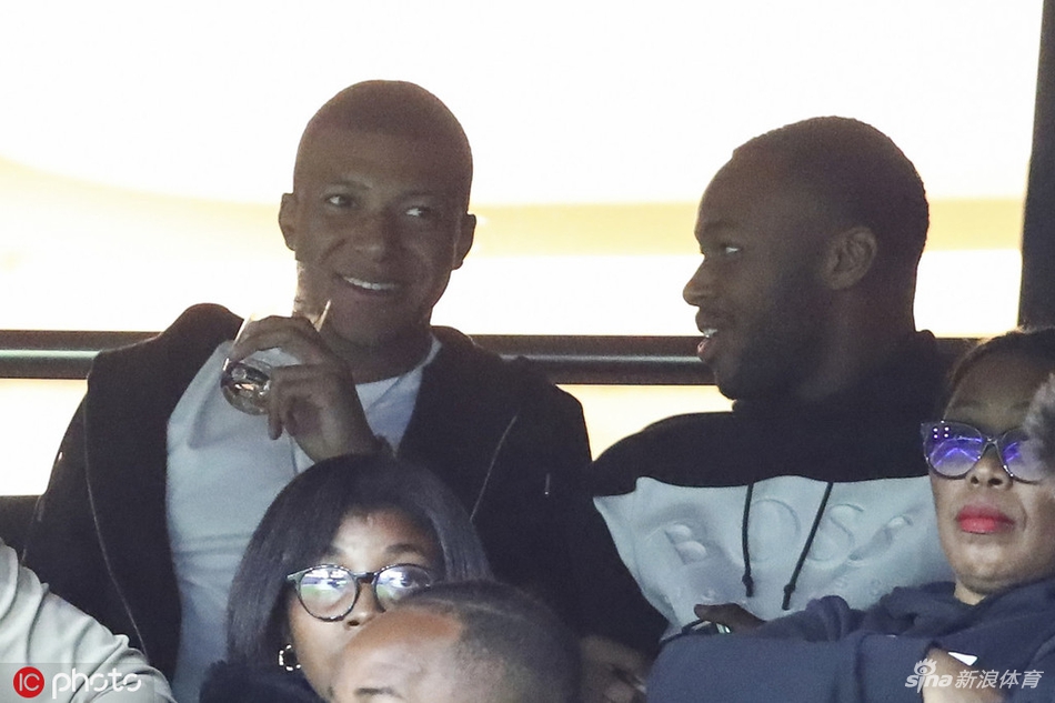 开云·体育官网-突击风暴过墙雷