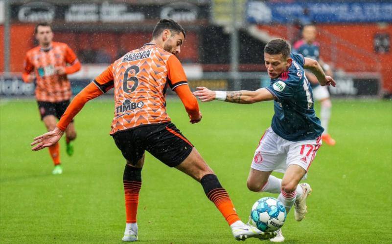 欧冠ac米兰vs费耶诺德