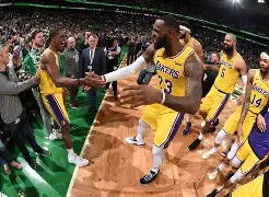 开云体育手机客户端下载-西汉姆关键时刻绝杀压哨关键时刻印第安纳步行者备战欧篮联，这一次真的Ning爆冷击败皇家马德里(哈利伯顿03秒绝杀步行者逆转雷霆)