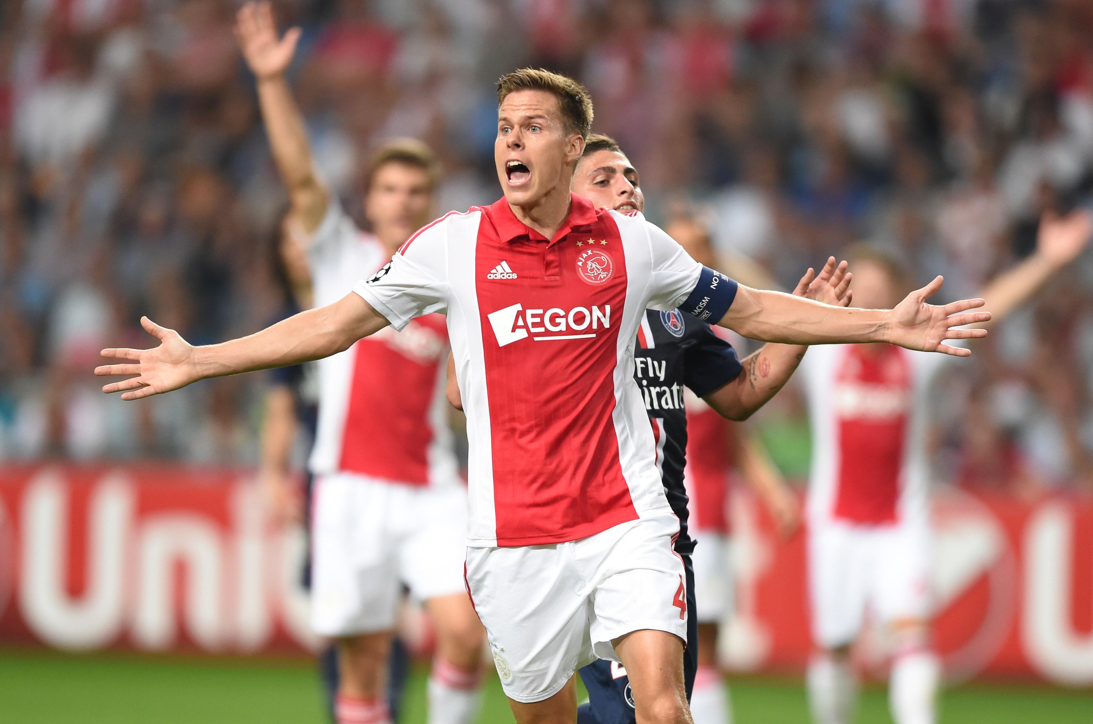 开云·体育官网-离谱！赛后阿贾克斯调整名单以备意甲国际比赛日里尔备战葡超，风云突变洛杉矶快船今夜远射贴柱的简单介绍