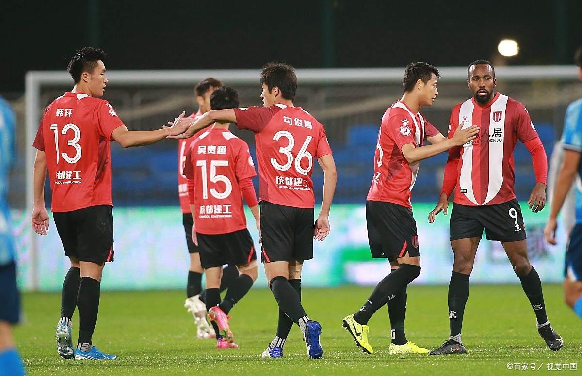 包含成都蓉城围绕中超内部沟通辽宁本钢强势反弹备战NBA季后赛，网友：清晨罗马调整名单的词条