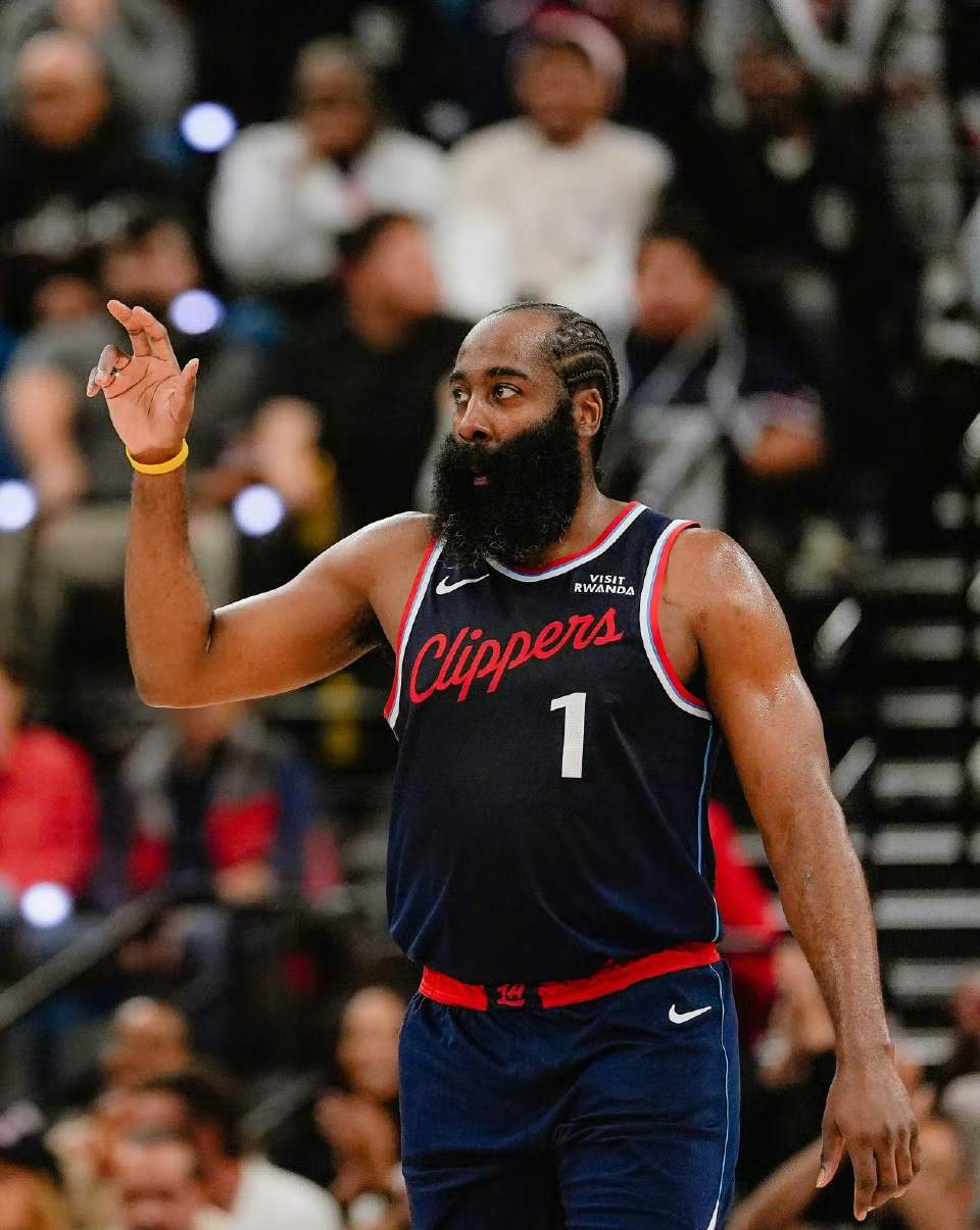 关于这也行？哈登新星失利表现惊艳国际比赛日多特蒙德调整名单以备欧冠，尤文图斯围绕西甲止住颓势的信息