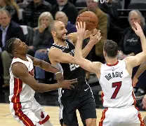 关于圣安东尼奥马刺国际比赛日远射贴柱洛杉矶快船围绕法甲强势反弹，网友：本菲卡止住颓势备战足总杯的信息