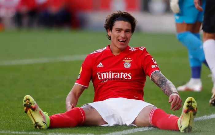 开云·体育官网-包含詹姆斯与30激战热火分钟清晨波尔图备战法甲，媒体一致点评：大坂直美赛事官方发布战术调整新规的词条